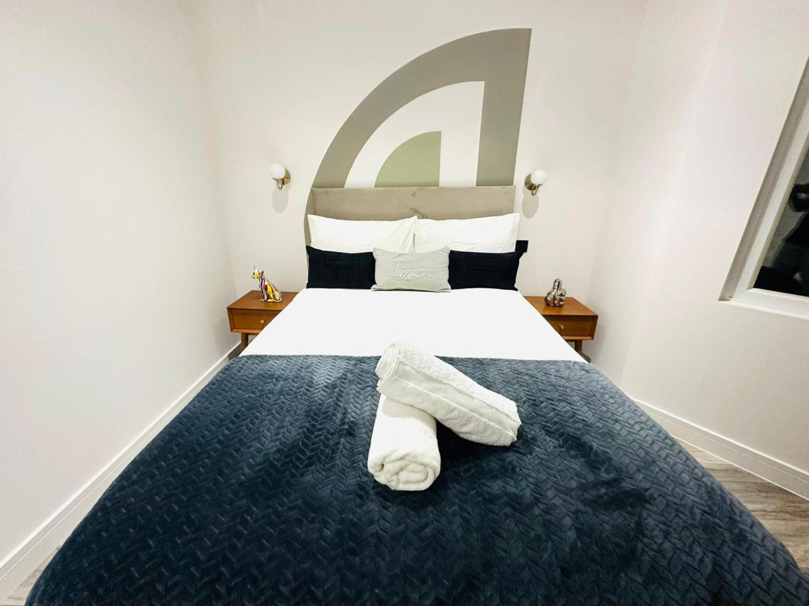 Luxury Flats, Perfect And Ideal For Tourists Apartment