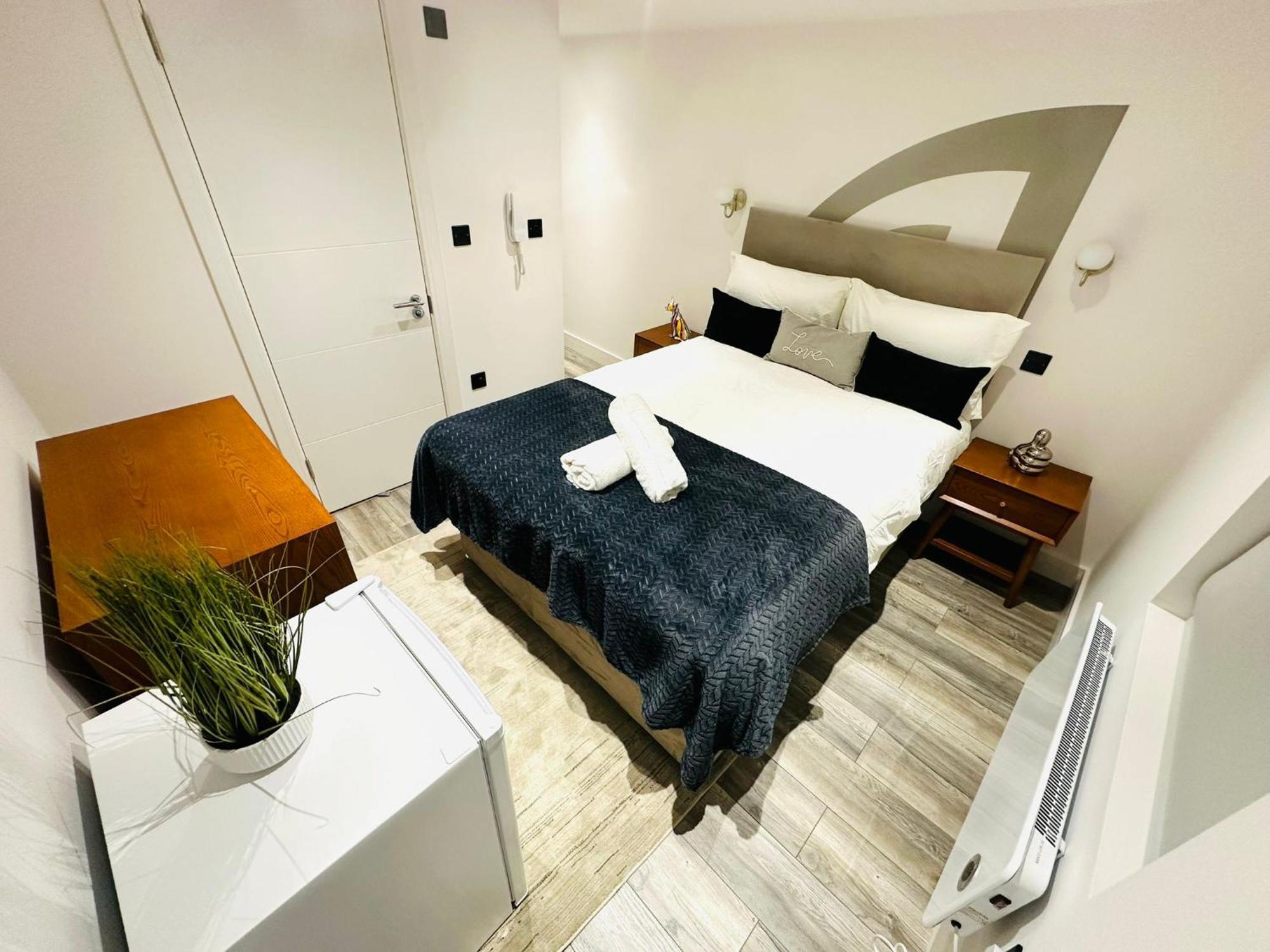 Apartment Luxury Flats, Perfect And Ideal For Tourists *