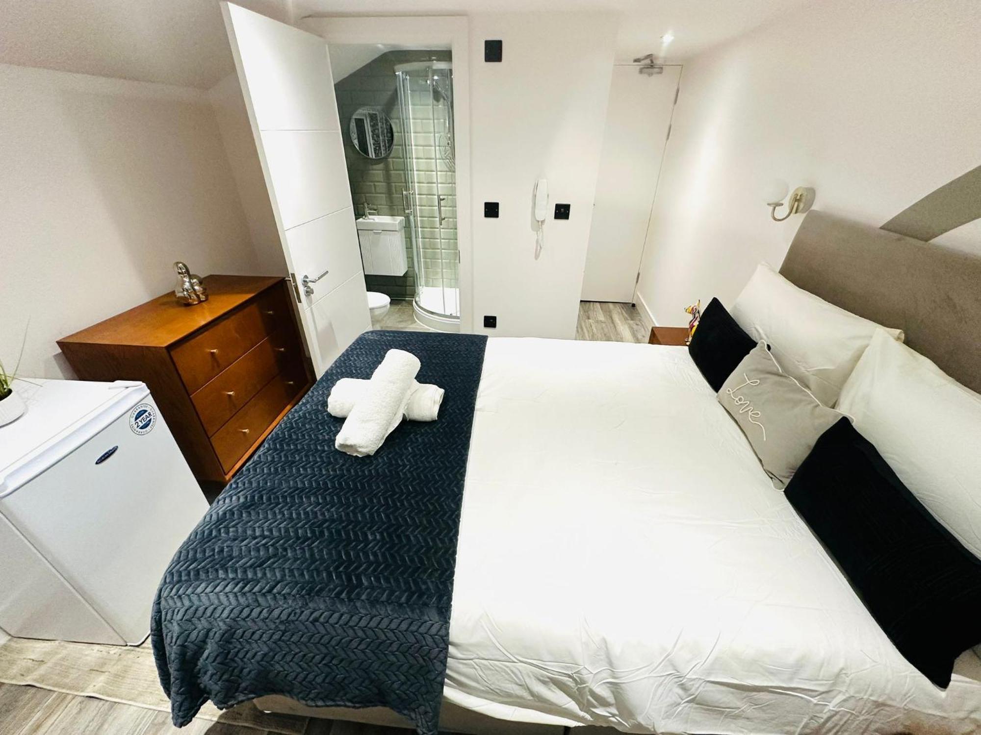 Apartment Luxury Flats, Perfect And Ideal For Tourists