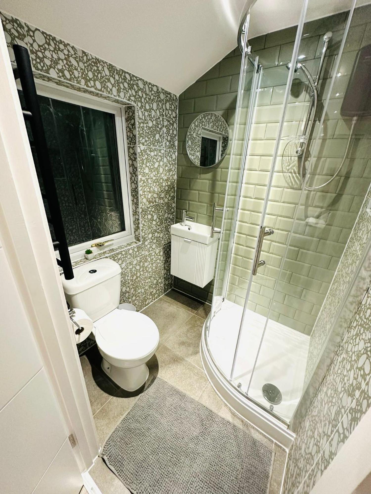 Apartment Luxury Flats, Perfect And Ideal For Tourists London